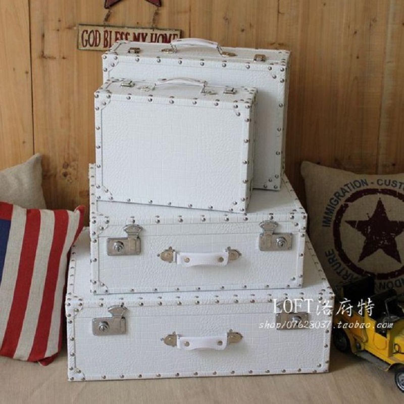 クロコダイルレザー柄トラベルケース、アンティーク調収納トラン - Retro Vintage Trunk Suitcase のレビューと価格